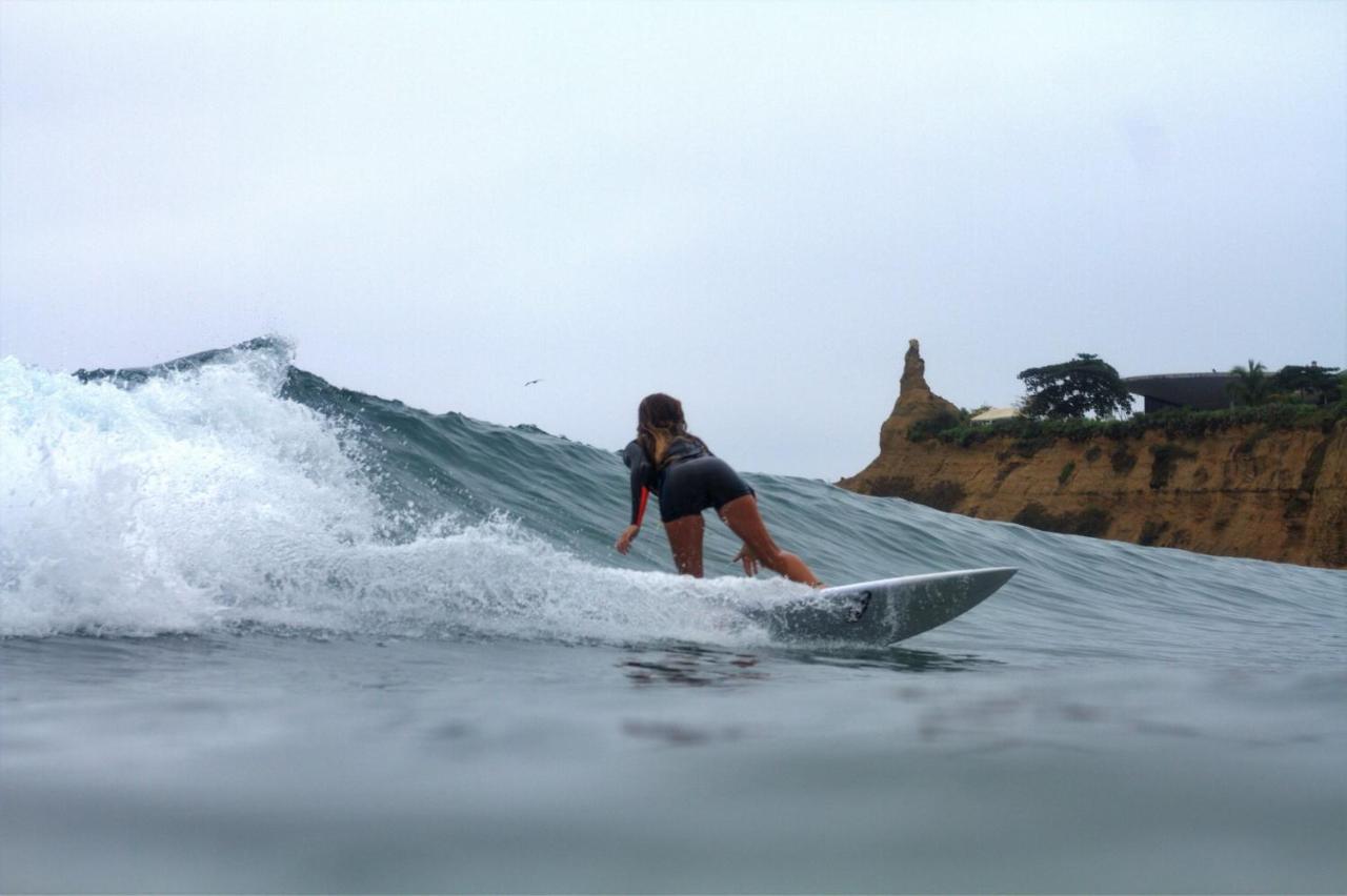 Balsa Surf Camp By Rotamundos Otel Montañita Dış mekan fotoğraf